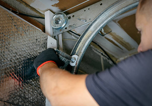 Affordable Garage Door Roller Replacement solutions in Leo-Cedarville, IN